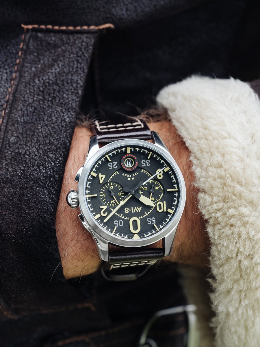 AVI - 8 Lock Chronograph Midnight Oak | TIME Watches