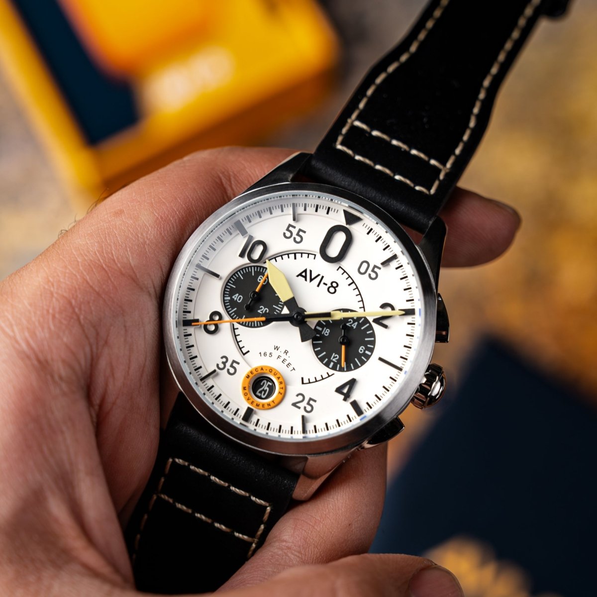 AVI - 8 Spitfire Lock Chronograph Imperial War Museums Edition Bethlem Av 4089 0B | TIME Watches