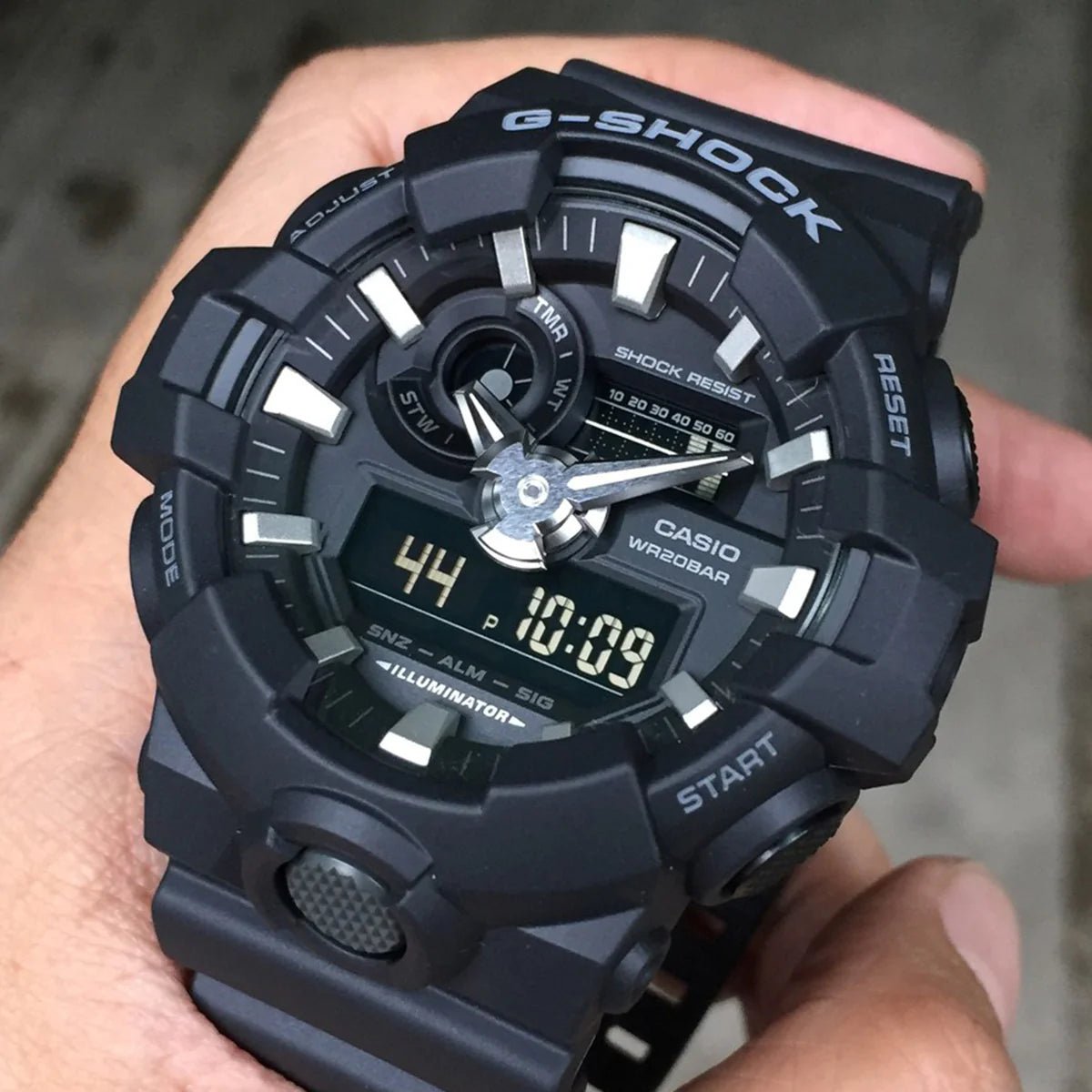 Casio G - Shock 200M Men's Watch | GA - 700 - 1BDR | TIME Watches