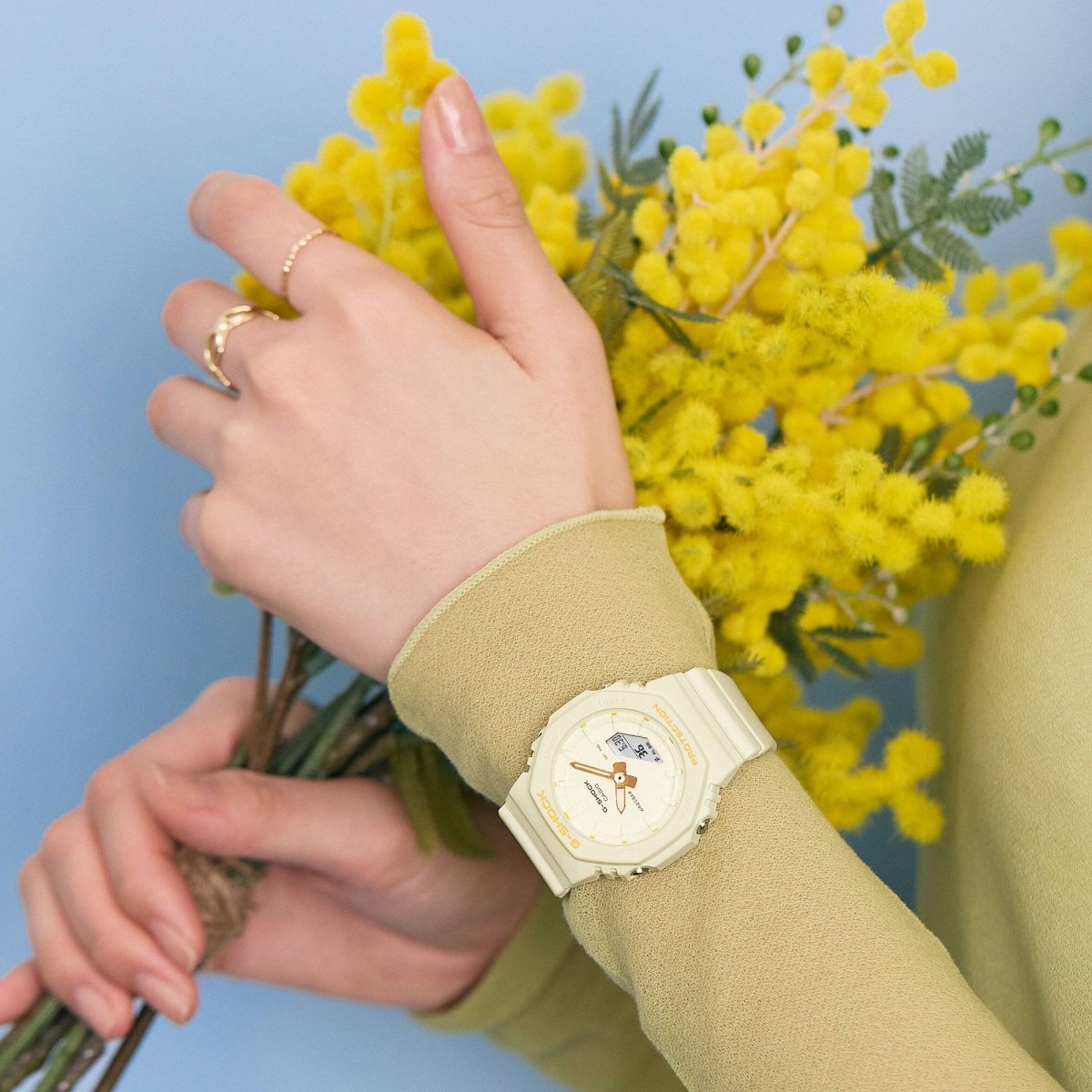 Casio G-Shock 200M Standard Women's Watch | GMA-P2100W-7ADR | Time Watch Specialists