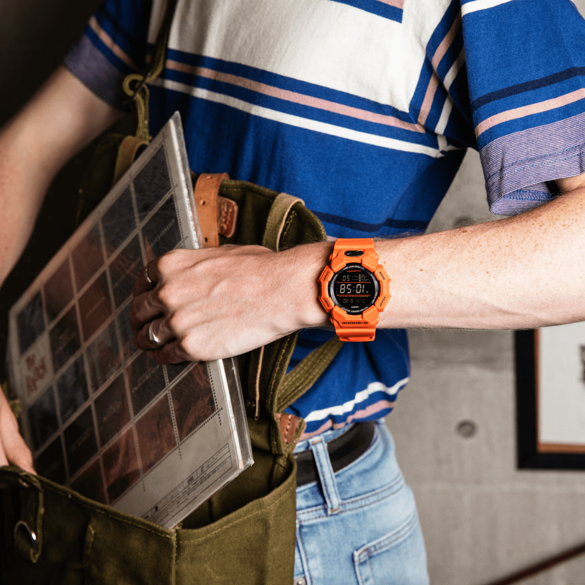 CASIO G - Shock Standard Digital Orange Men's Watch | GD - 010 - 4DR | TIME Watches