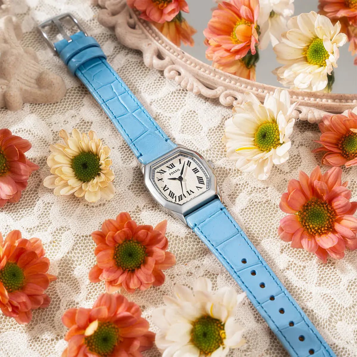 Fossil Harlow Silver Dial and Blue Leather 34mm Women's Watch | ES5405 | TIME Watches