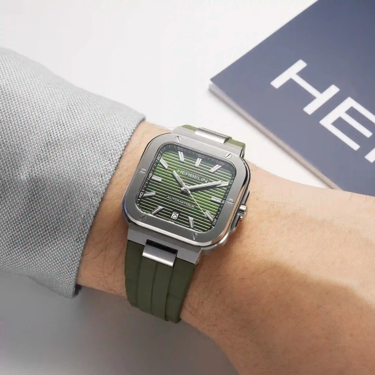 HERBELIN Cap Camarat Silver Dial and Green Rubber 39mm Men's Watch | 1646A116CK | TIME Watches