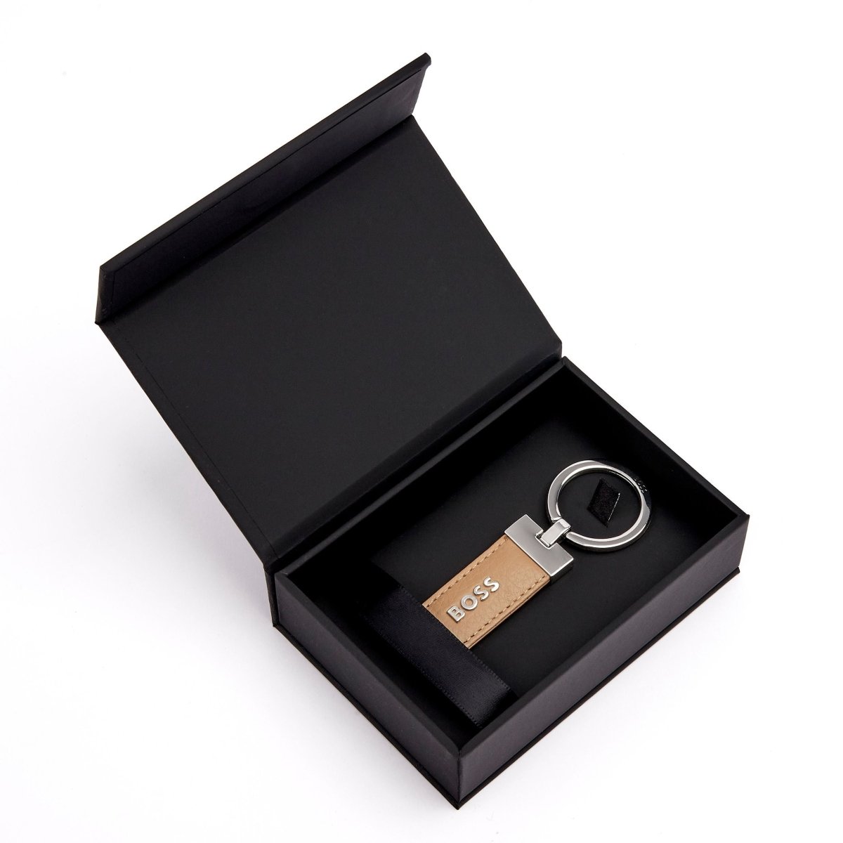 HUGO BOSS Classic Grained Camel Key Ring | HAK416X | TIME Watches
