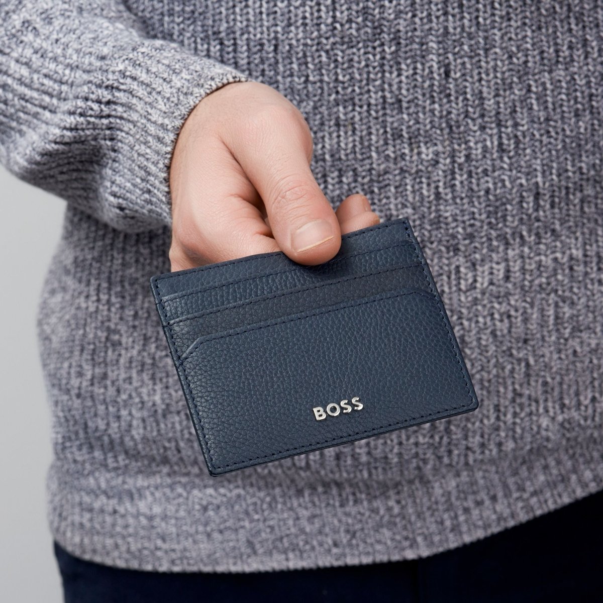 HUGO BOSS Classic Grained Navy Card Holder | HLC416N | TIME Watches