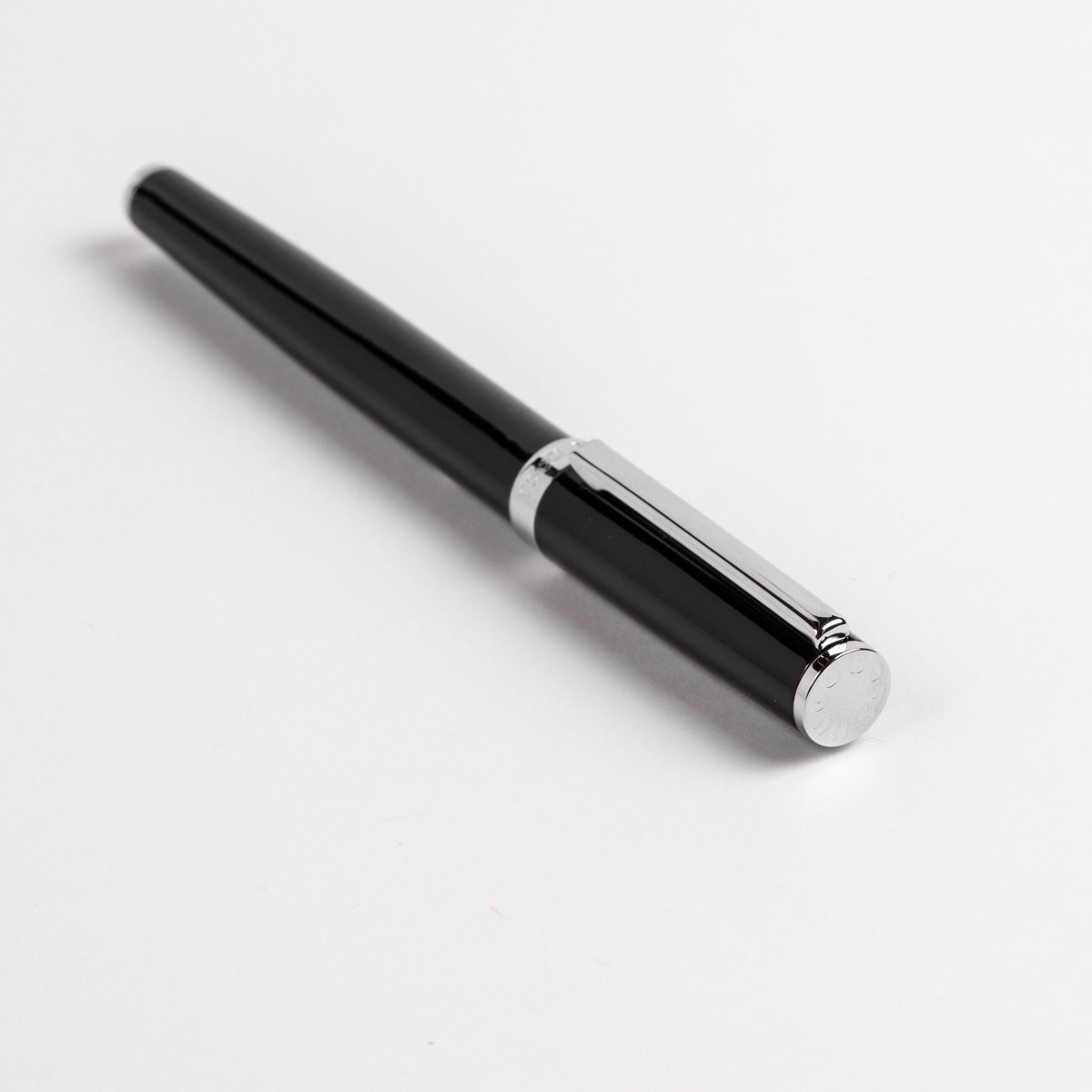 HUGO BOSS Rollerball pen Gear Icon Black | HSN2545A | TIME Watches
