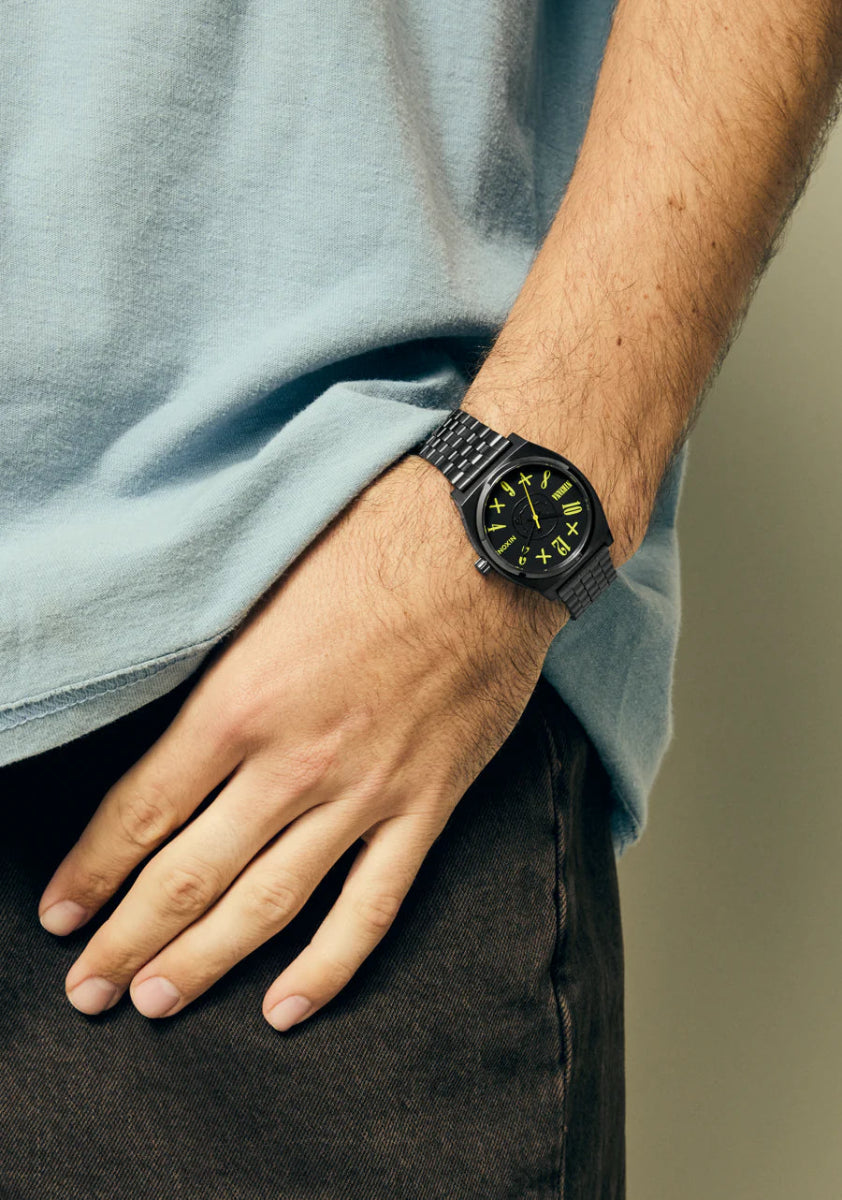 Nixon Black Nirvana Smiley Face Unisex Watch | A14195275 - 00 | Time Watch Specialists