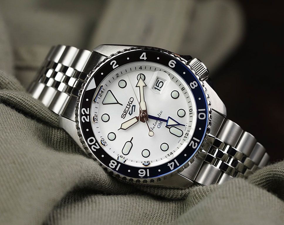 Seiko 5 Sports Automatic SKX GMT Men's Watch | SSK033K1