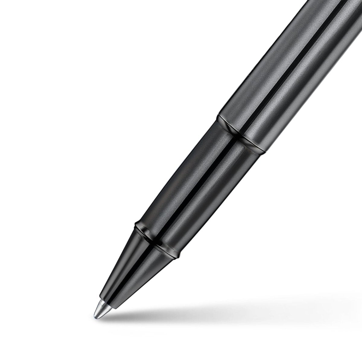 Sheaffer 100 Series Glossy Gunmetal Rollerball Pen | E1937551 | TIME Watches