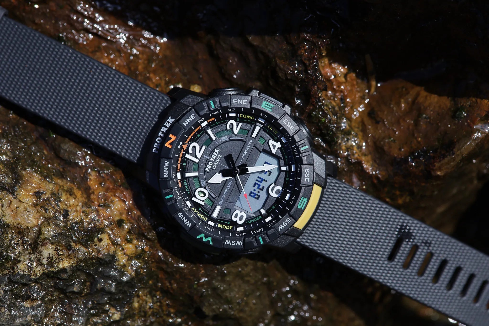 Casio Collection Pro Trek Men'sWatch | PRT - B50 - 2DR | TIME Watches