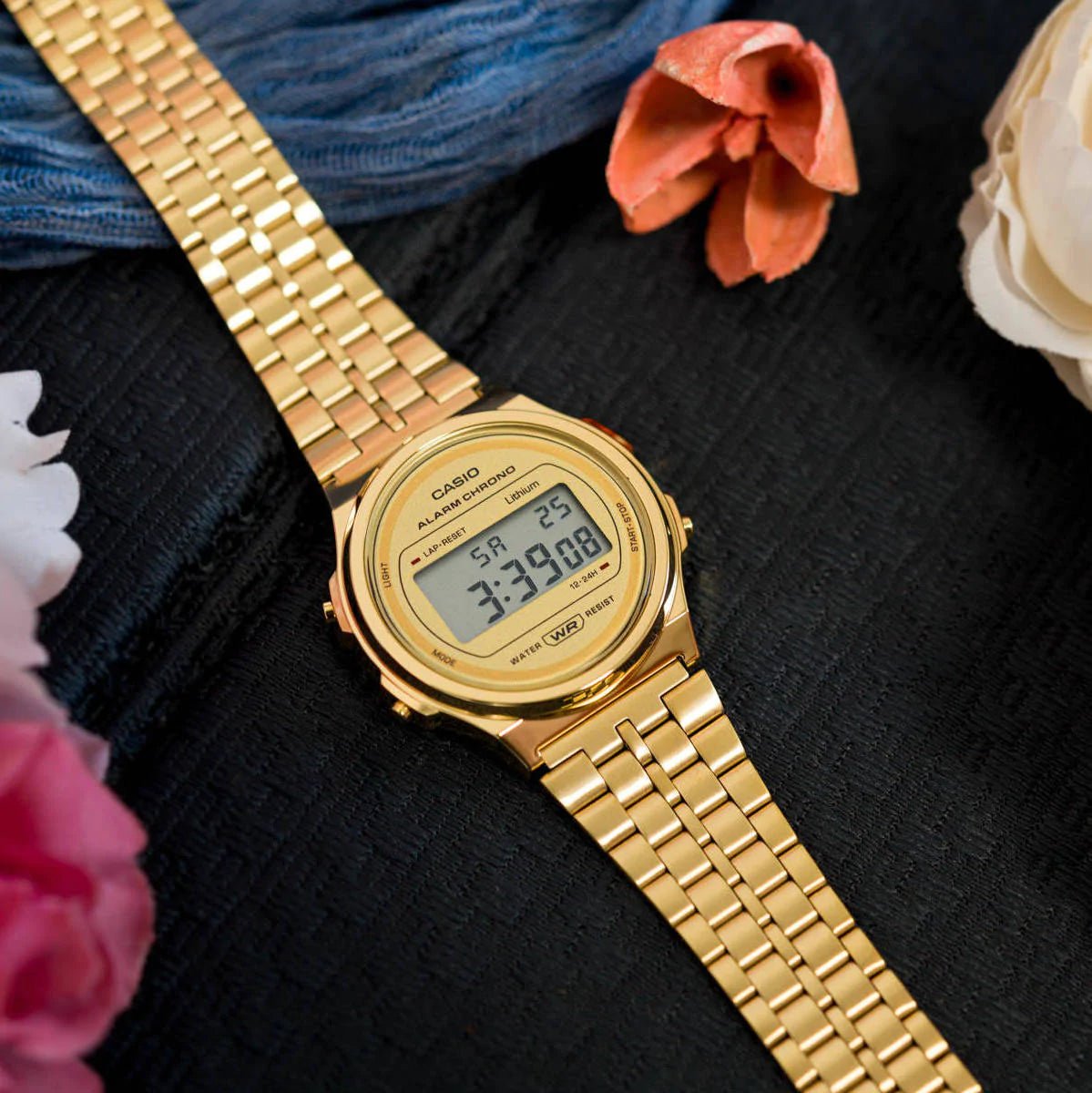 Casio discount retro gold