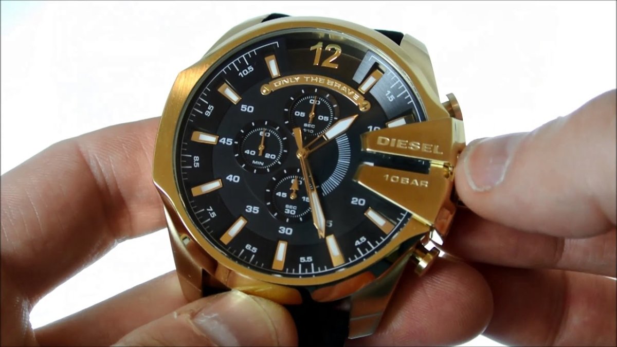Diesel Mega Chief Gold Round Leather Men's Watch | DZ4344 | TIME Watches
