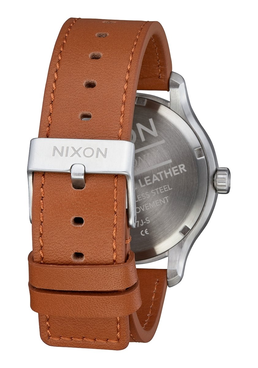 Nixon patrol top leather watch