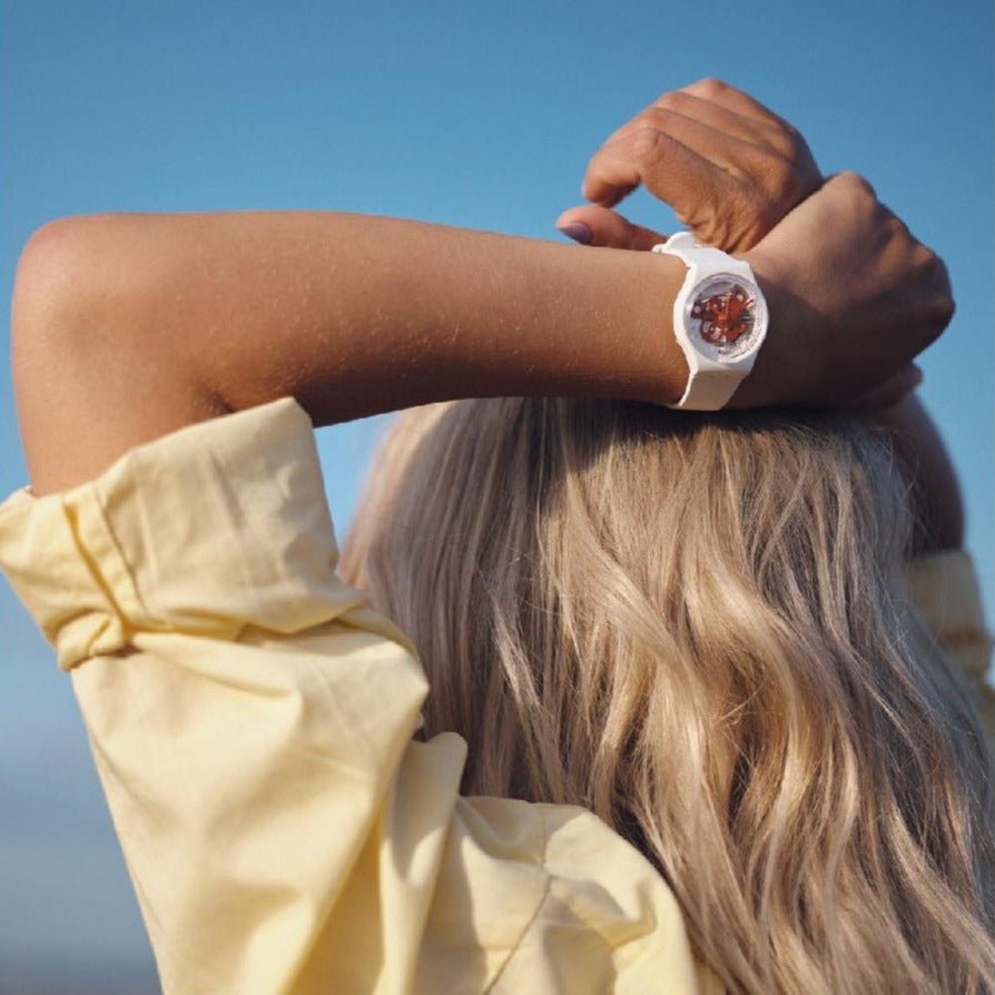 Swatch deals swimming watch